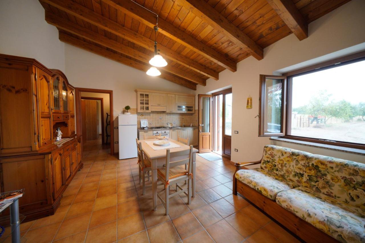 Appartamento L'oliveto Nuxis Esterno foto